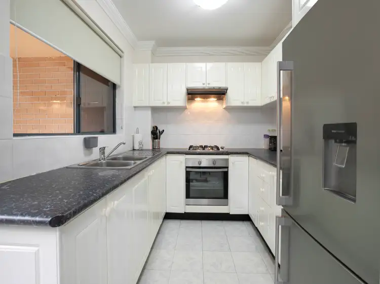 4/9 Myrtle Road, Bankstown NSW 2200