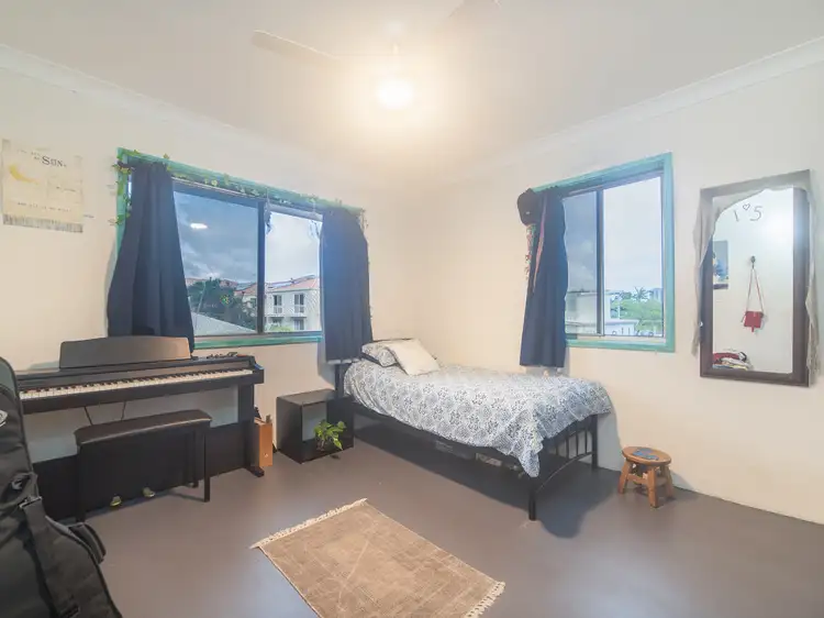 Sixth view of Homely unit listing, 5/10 Tenth Avenue, Palm Beach QLD 4221