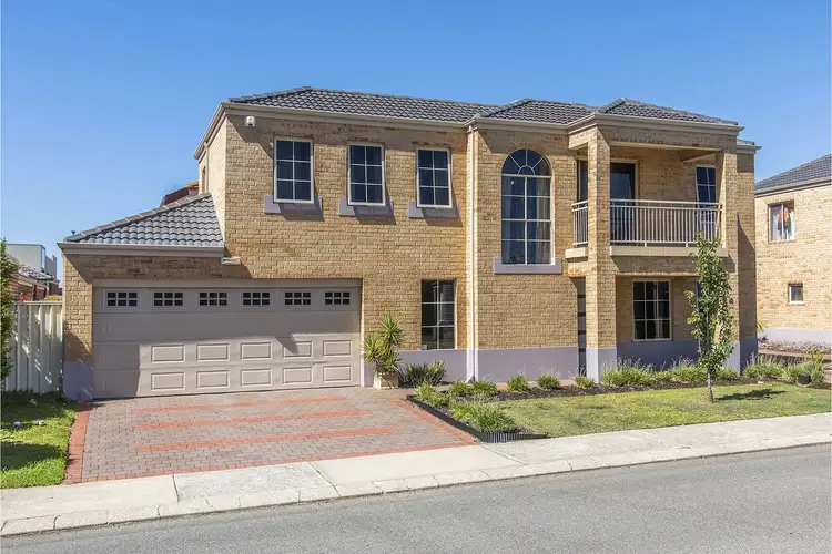 6 Batsford Way