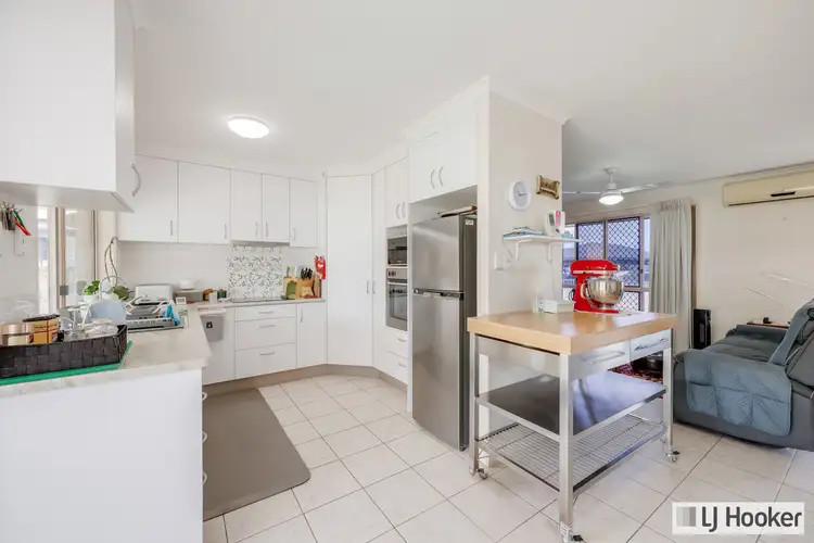 Fifth view of Homely house listing, 8 Clearview Avenue, Thabeban QLD 4670