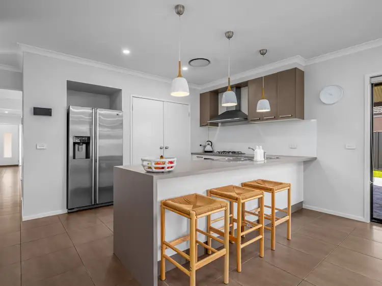 Second view of Homely house listing, 5 Latrobe Court, Wangaratta VIC 3677