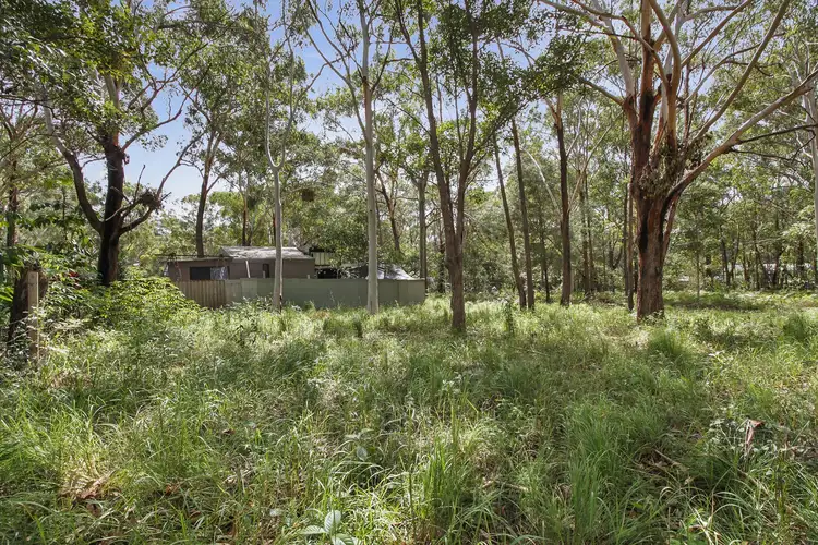 4 Martin Place, Russell Island QLD 4184