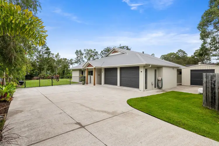 77 Whitehall Avenue, Birkdale QLD 4159