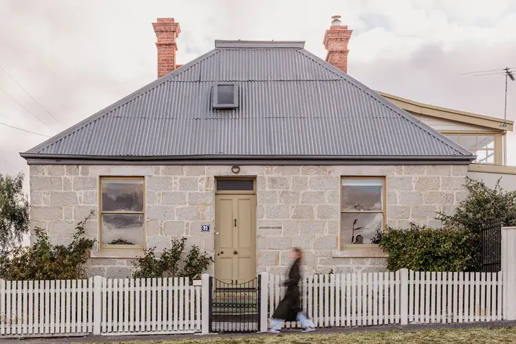 35 King Street