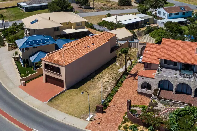 20B Halls Head Parade, Halls Head WA 6210