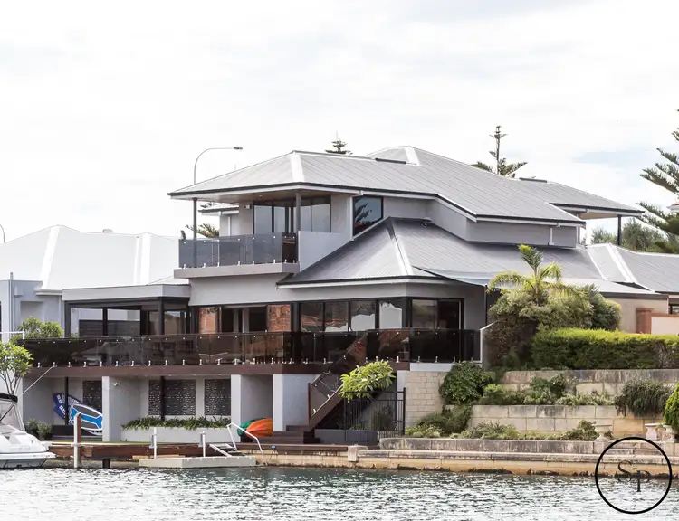 18 Genevieve Court, Halls Head WA 6210