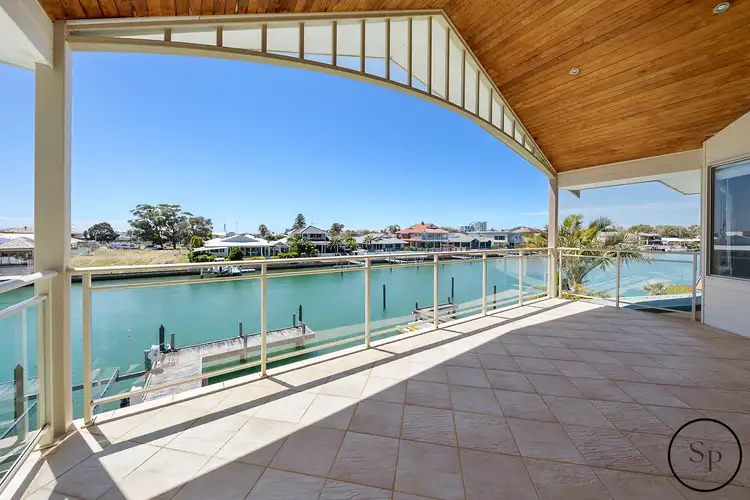 19 Quayside Close, Halls Head WA 6210
