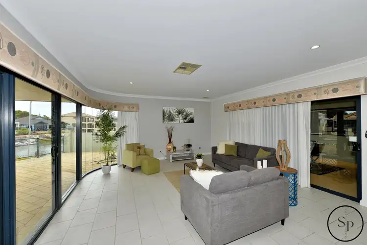 Sixth view of Homely house listing, 7 Ragamuffin Point, Halls Head WA 6210