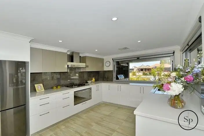 Sixth view of Homely house listing, 35 Ragamuffin Point, Halls Head WA 6210