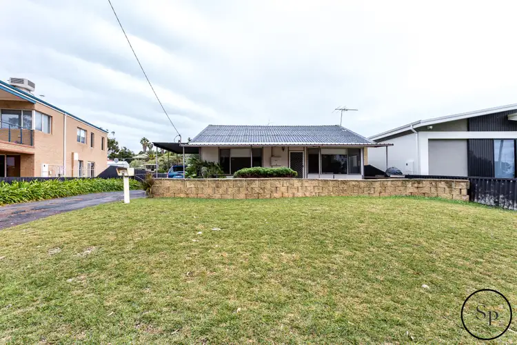 60 Mary Street, Halls Head WA 6210