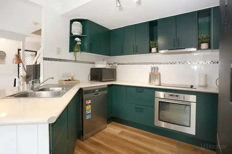 Seventh view of Homely townhouse listing, 4/77 Olsen Avenue, Labrador QLD 4215