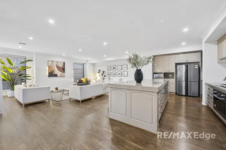 Fifth view of Homely house listing, 8 Winjeel Avenue, Point Cook VIC 3030