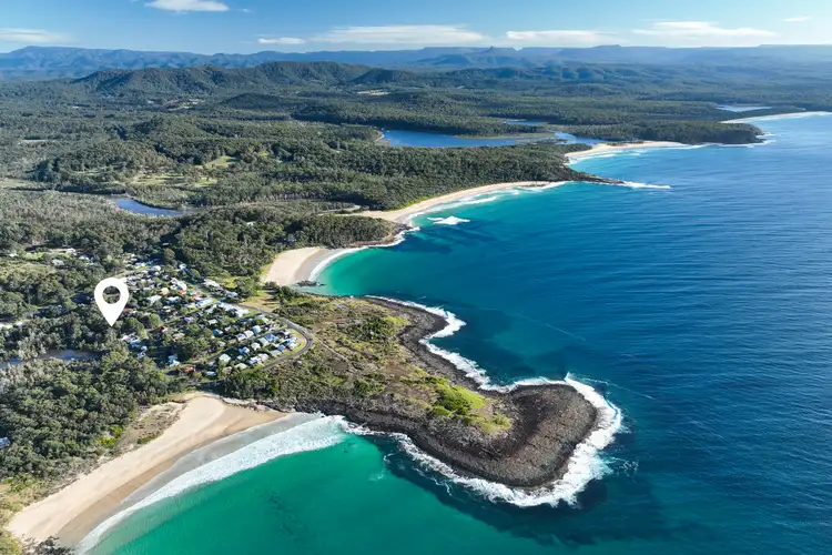 8 Wippinguy Place, Bawley Point NSW 2539