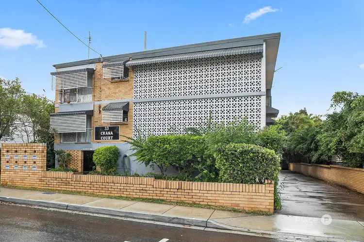 33 Queens Road
