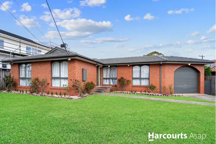 10 Alpine Crescent