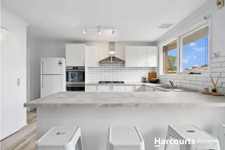 Fifth view of Homely house listing, 10 Alpine Crescent, Noble Park North VIC 3174