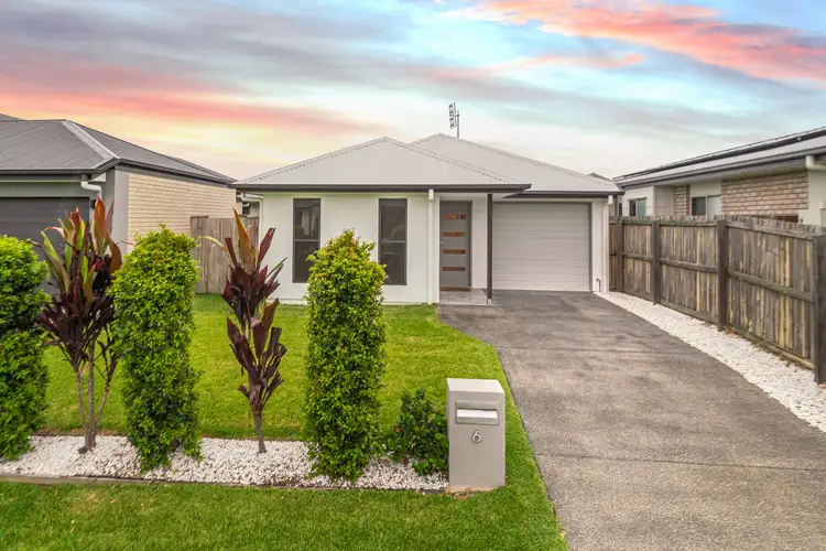 6 Canambie Street