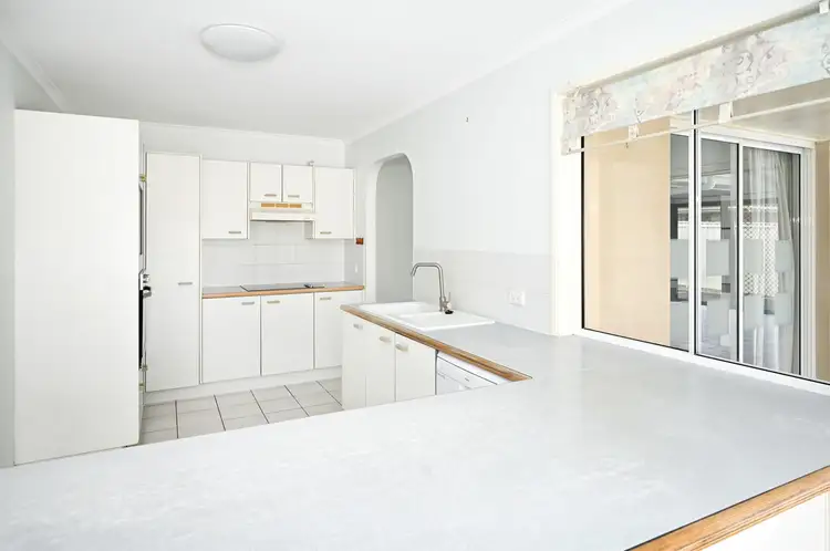 Sixth view of Homely house listing, 2 Petal Court, Currimundi QLD 4551