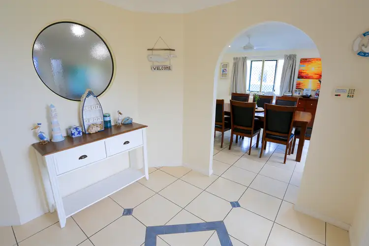 Second view of Homely house listing, 7 San Marino Way, Zilzie QLD 4710