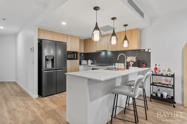 17/14 Alfred Street, Woody Point QLD 4019