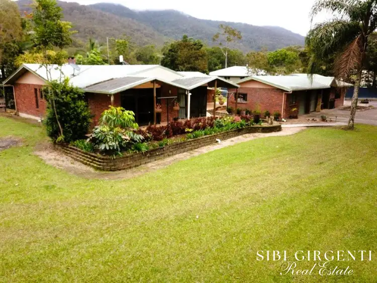 27 Carrington Road, Carrington QLD 4883