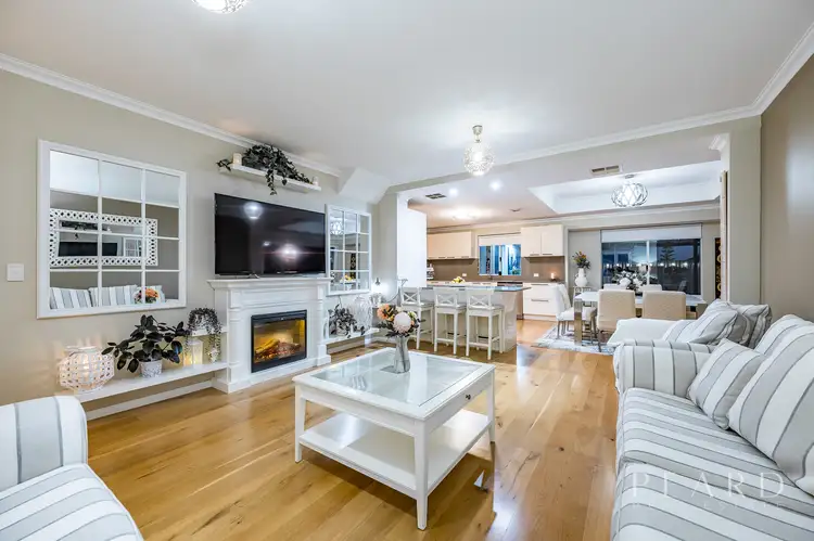 4 Cooya Pass, Burns Beach WA 6028