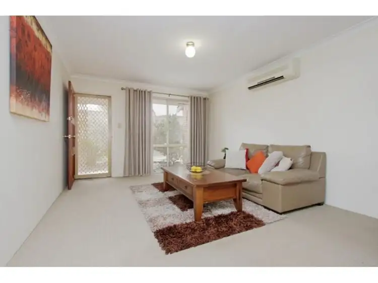 5/4 Brosnan Street, Dianella WA 6059