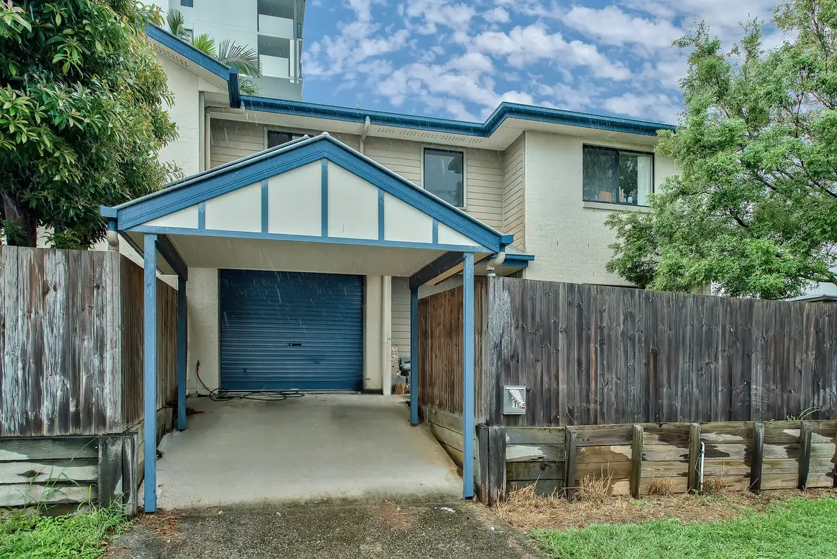 Main view of Homely townhouse listing, 1/28 Zenith Avenue, Chermside QLD 4032