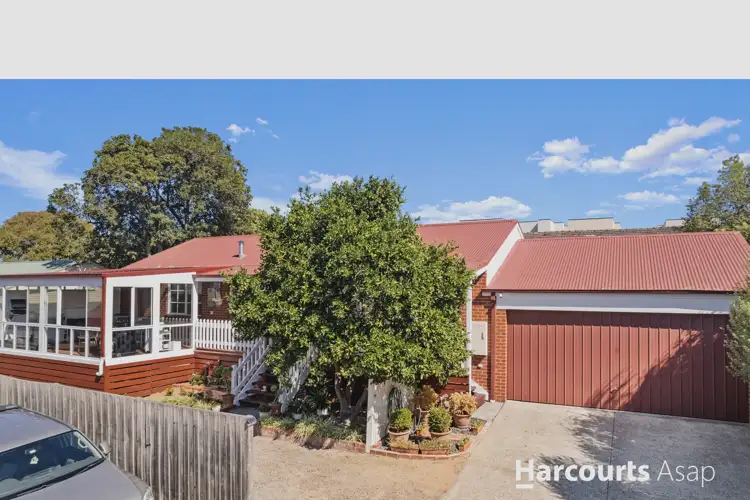Second view of Homely unit listing, 2/9 Rangeview Road, Boronia VIC 3155