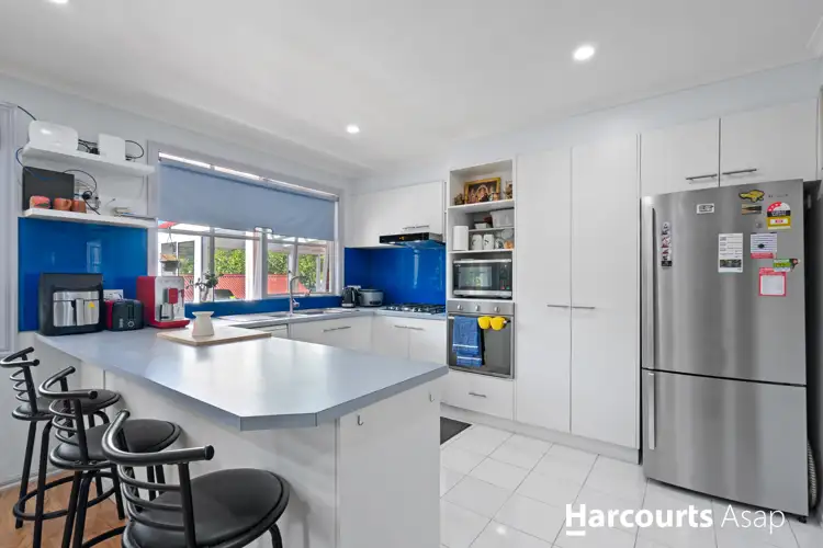 Third view of Homely unit listing, 2/9 Rangeview Road, Boronia VIC 3155