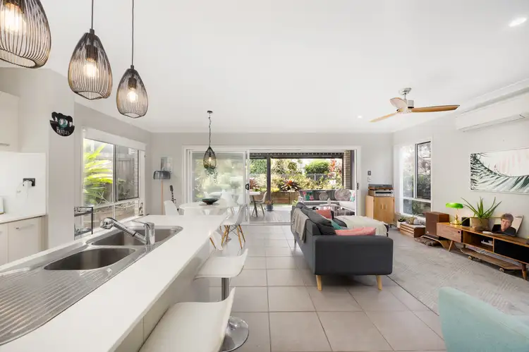 Second view of Homely house listing, 2 Isobel Street, Clontarf QLD 4019