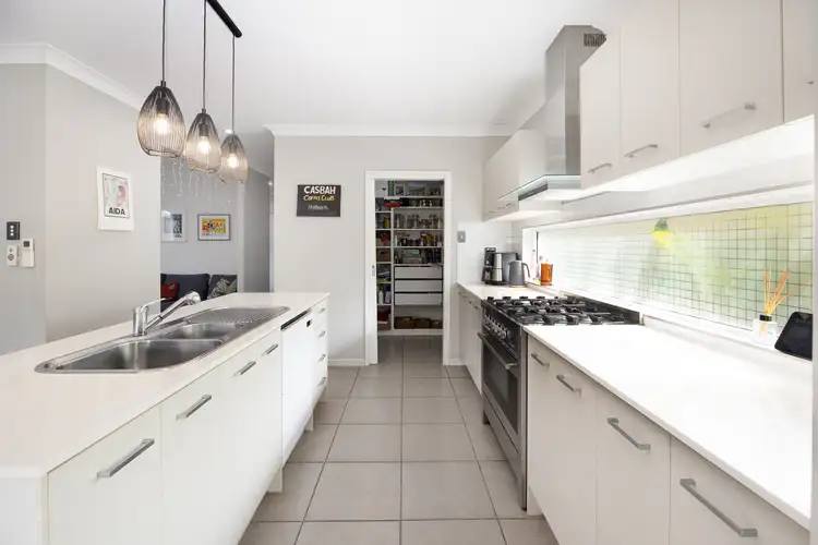 Fourth view of Homely house listing, 2 Isobel Street, Clontarf QLD 4019