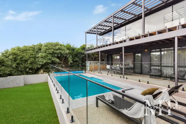 2 Bowen Street, Mccrae VIC 3938