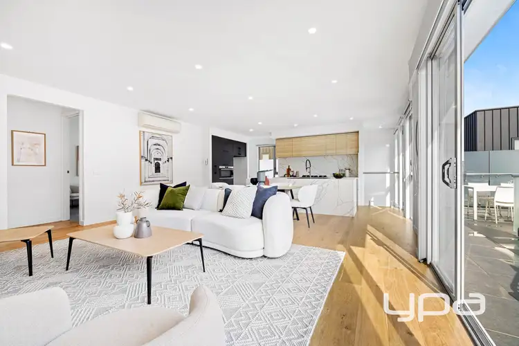 Second view of Homely townhouse listing, 2/2a Pengana Street, Rosebud VIC 3939