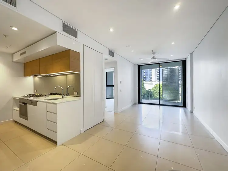 Main view of Homely apartment listing, B1 Type H/33 Remora Road, Hamilton QLD 4007