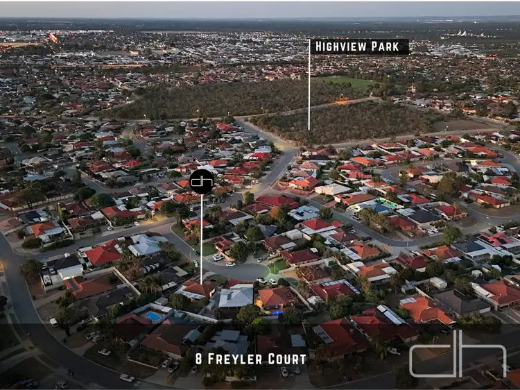 Fourth view of Homely house listing, 8 Freyler Court, Alexander Heights WA 6064