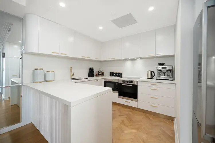 Third view of Homely apartment listing, 2804/68 Market Street, Sydney NSW 2000