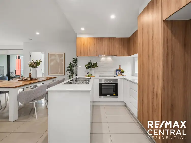 Fourth view of Homely apartment listing, Level 2/16 Le Grand Street, Macgregor QLD 4109