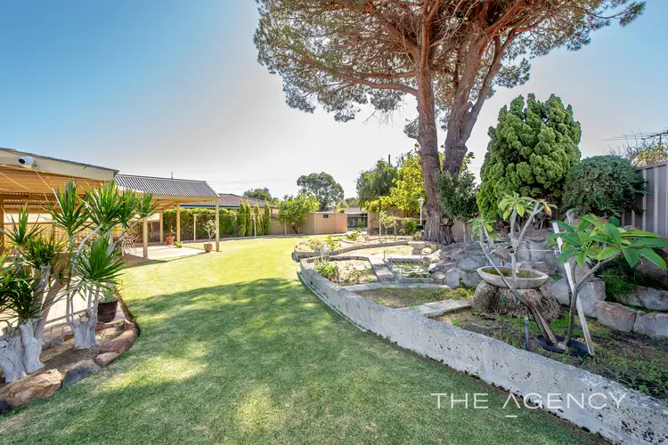 2 Athenian Close, Padbury WA 6025