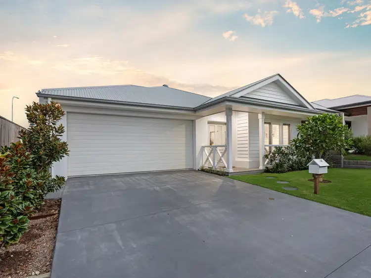 12 Jolly Mews, Ripley QLD 4306