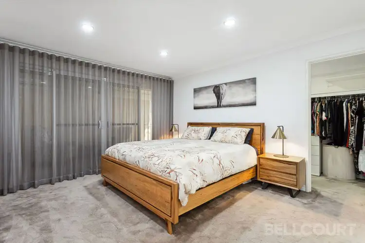 12 McKinlay Lane