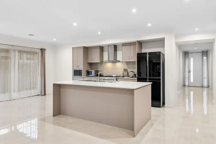 Fifth view of Homely house listing, 14 Caitlin Drive, Pakenham VIC 3810