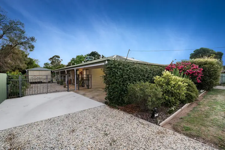 148 Victoria Street, Howlong NSW 2643