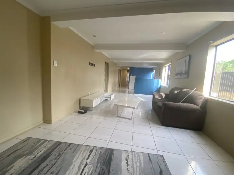 1/5 Holland Street, West Mackay QLD 4740