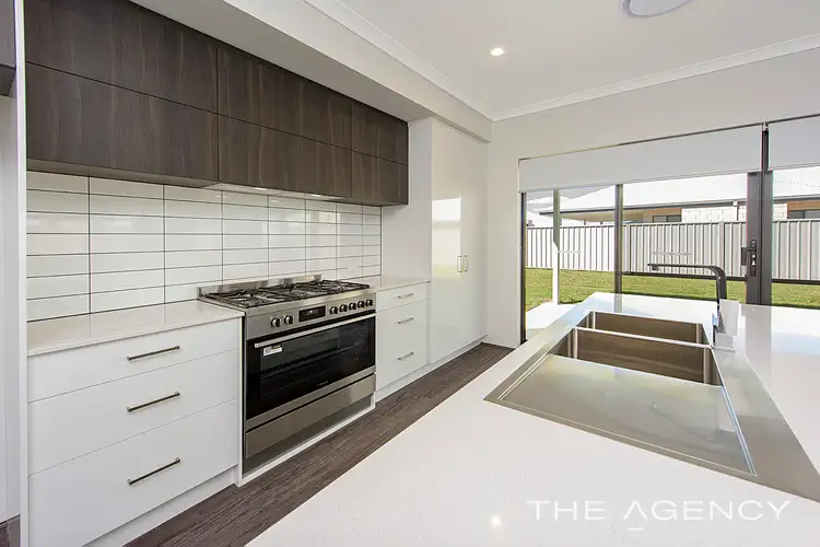 Fifth view of Homely house listing, 5 Carline Loop, Geographe WA 6280