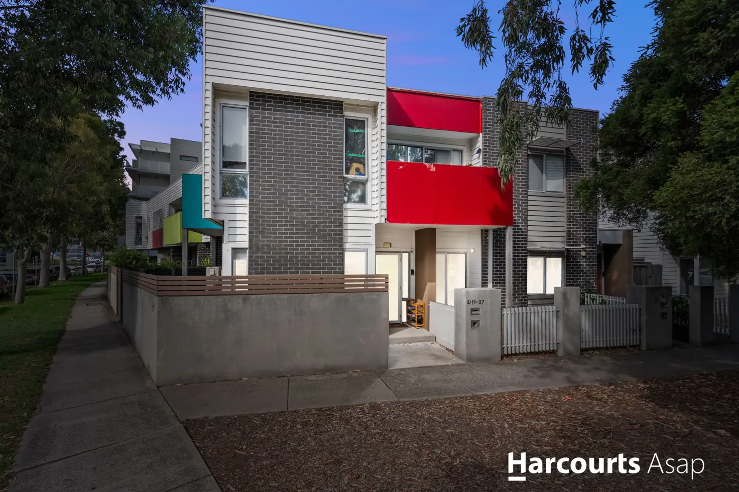 Main view of Homely unit listing, 5/19-27 Connell Lane, Dandenong VIC 3175