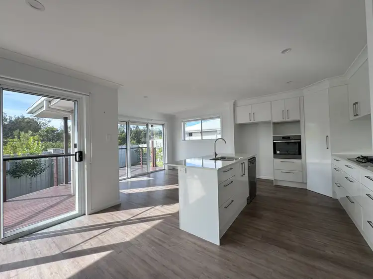 2/15 Marra Drive, Old Bar NSW 2430