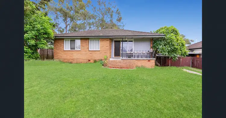 30 Churchill Crescent, Rutherford NSW 2320