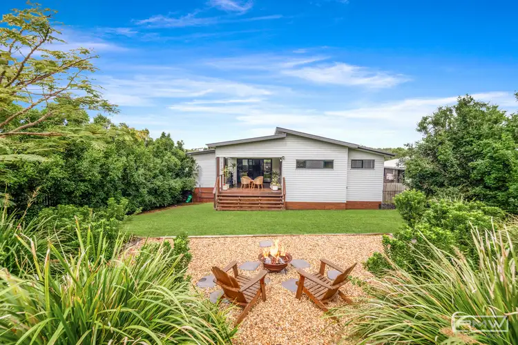 106 Bottlebrush Drive, Lammermoor QLD 4703
