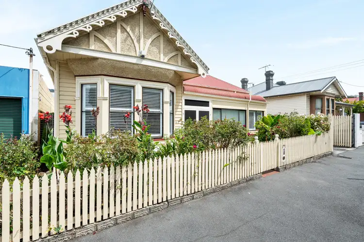 52 Letitia Street
